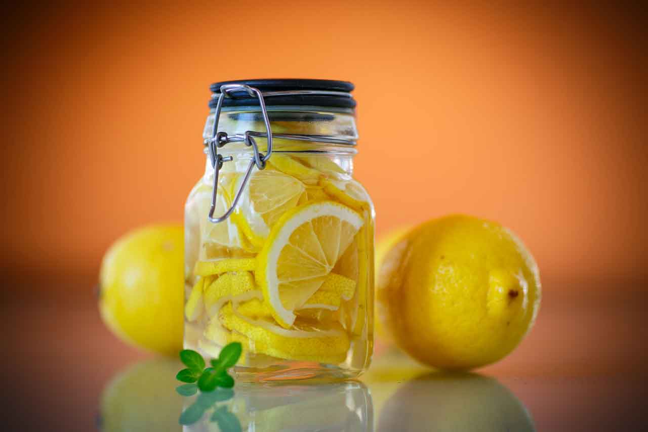 レモンの砂糖漬け 効果とは スポーツに最適 作り方の黄金比や日持ちする方法など詳しく解説 ロイヤルよっちゃんブログ 役立つ雑学